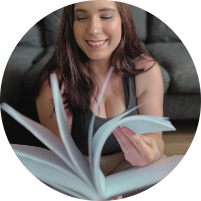 Beige Simple Photo Signature Twitter Profile Picture (4)
